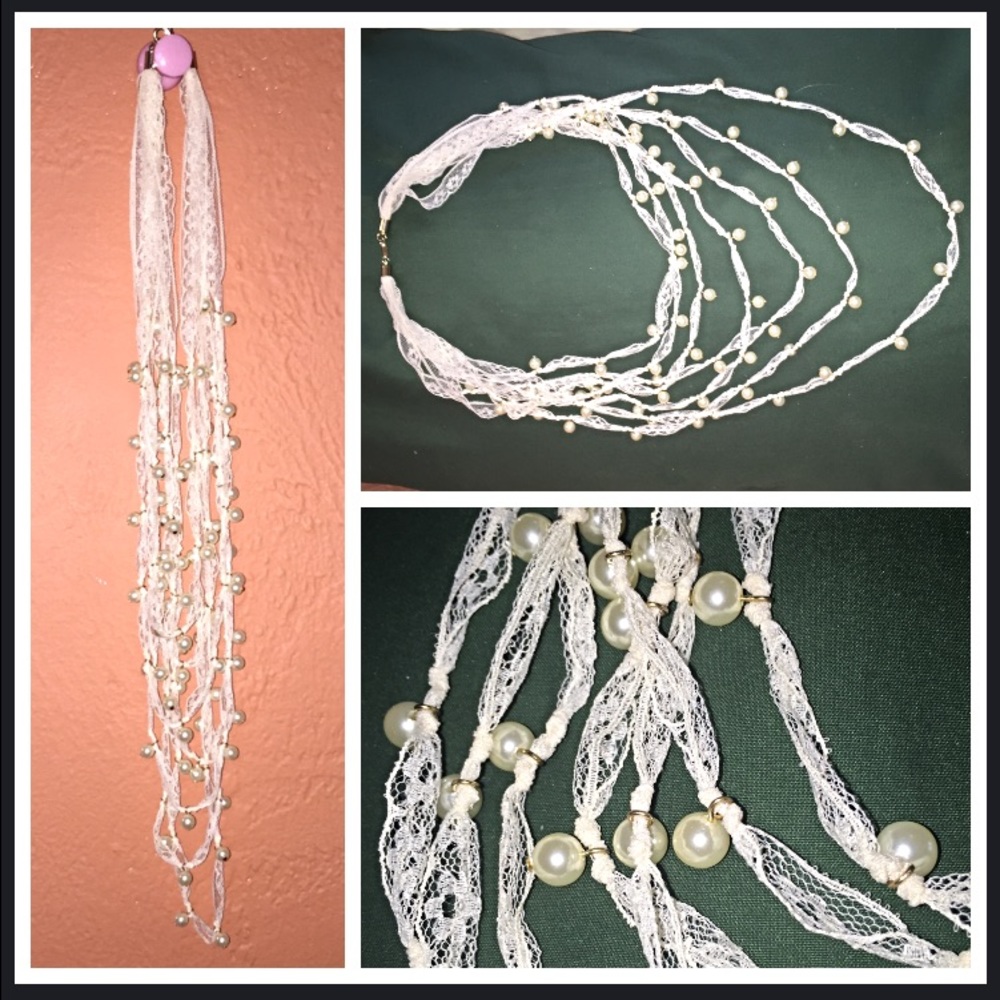NWOT Lace and pearl necklace.